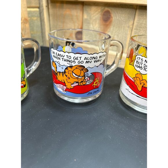 Vintage McDonalds 1978 Garfield Comic Glass Mugs Set - Picture 3 of 10